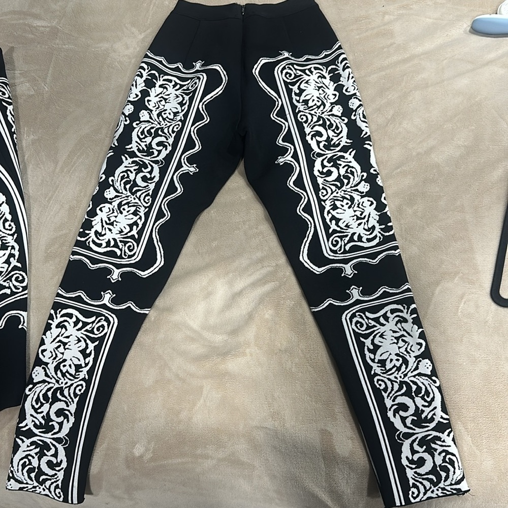 2 piece set - Picture 4 of 5